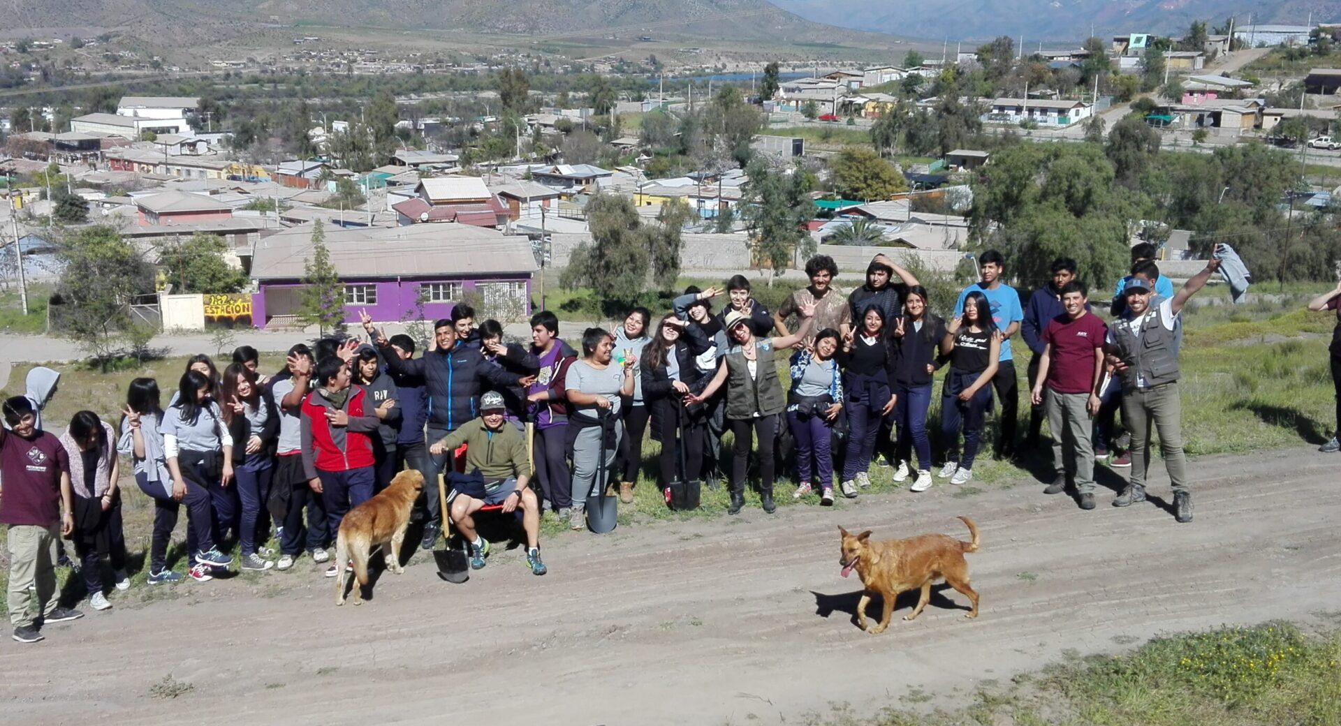 Limpieza comunitaria del Cerro la Cruz