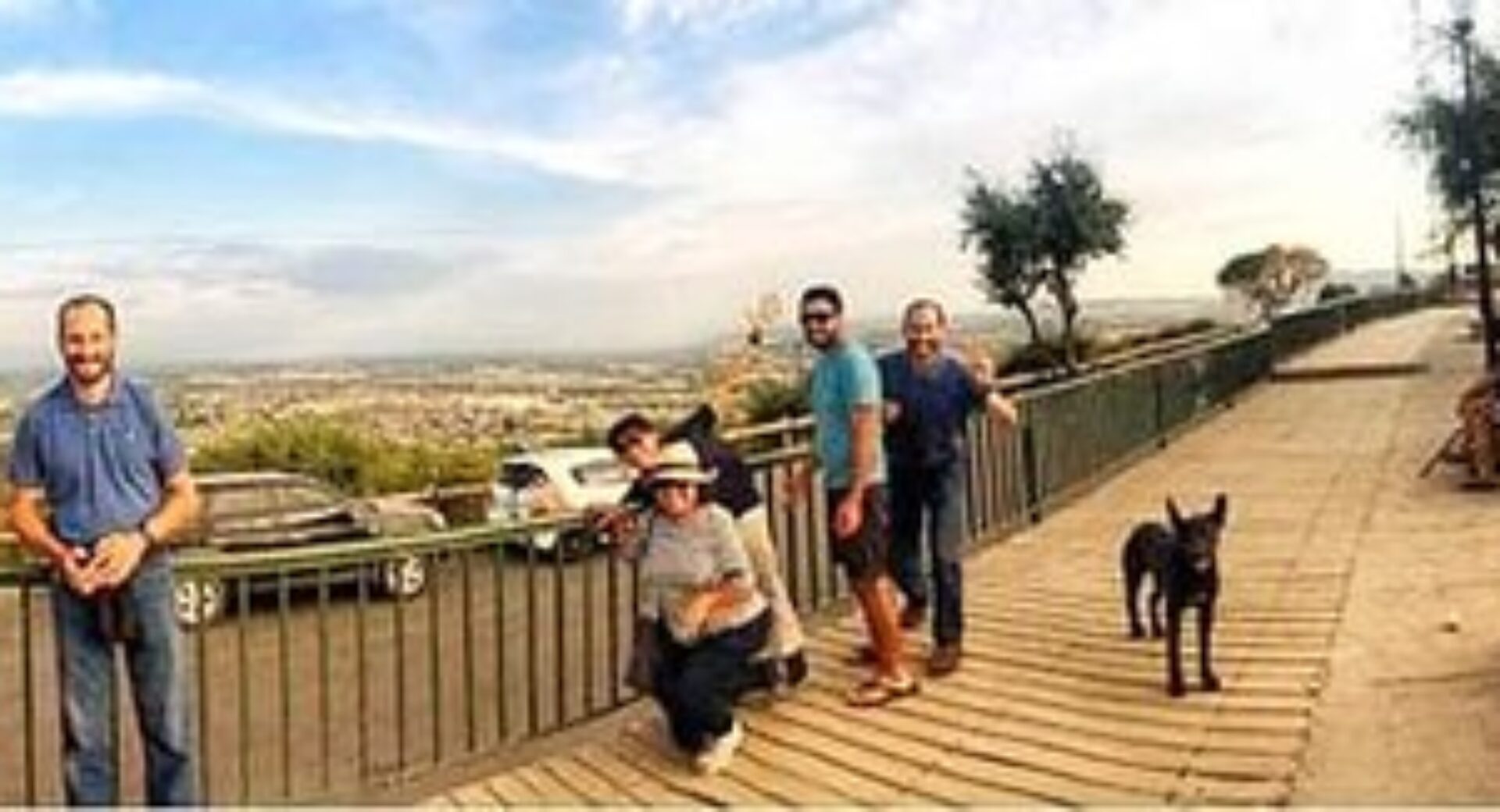 Limpieza Mirador Los Volcanes en Cerro La Virgen