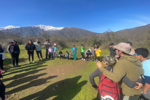 Caminata de reconocimiento de flora en el Bosque Panul y Cerro Santa Rosa