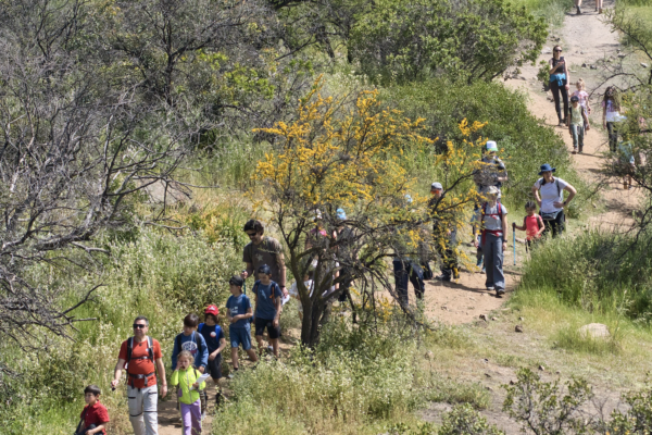 CerroLab: Exploramos el Cerro del Medio en Familia