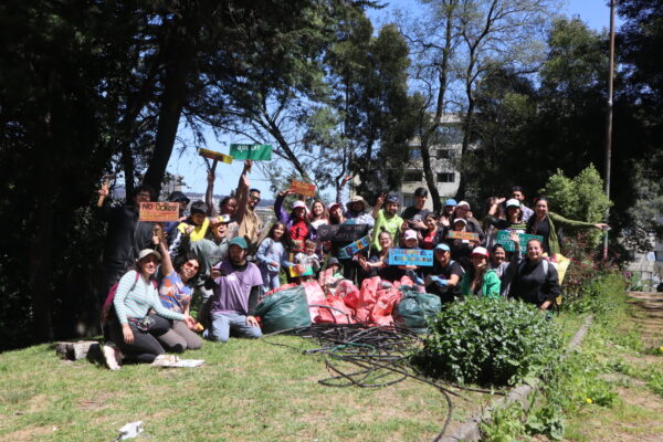 Reencuentro en el Cerro Amarillo: Naturaleza y Patrimonio